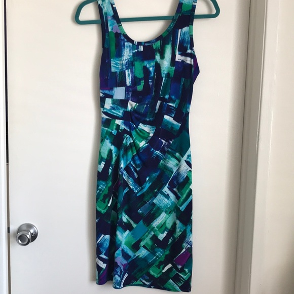 Dress - Picture 5 of 5